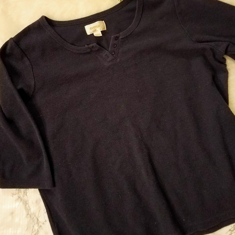 Avenue black Mock Henley Size 18/20